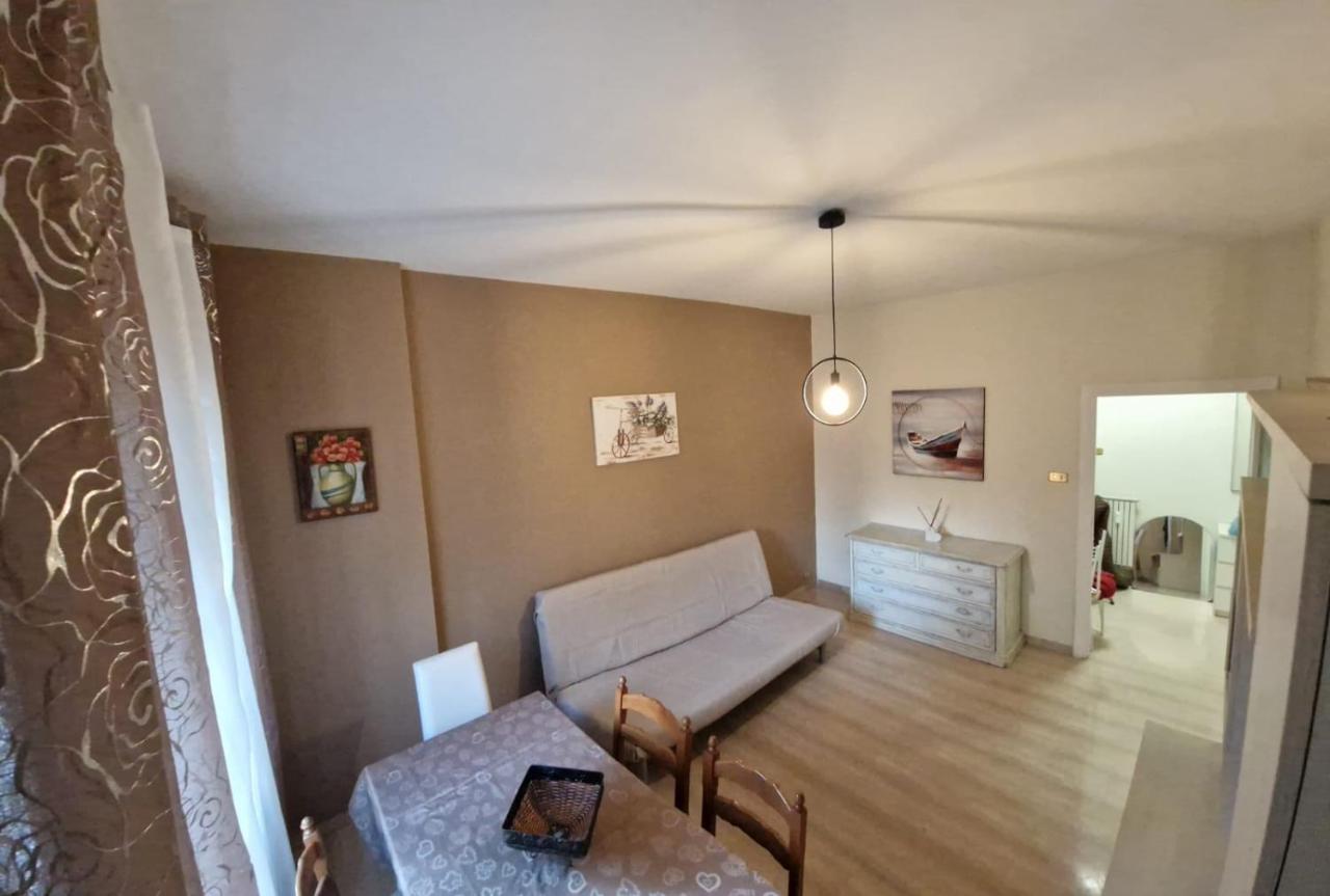 Holiday Home Telese Roma Dış mekan fotoğraf