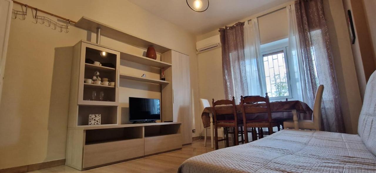 Holiday Home Telese Roma Dış mekan fotoğraf