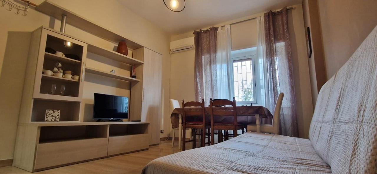 Holiday Home Telese Roma Dış mekan fotoğraf